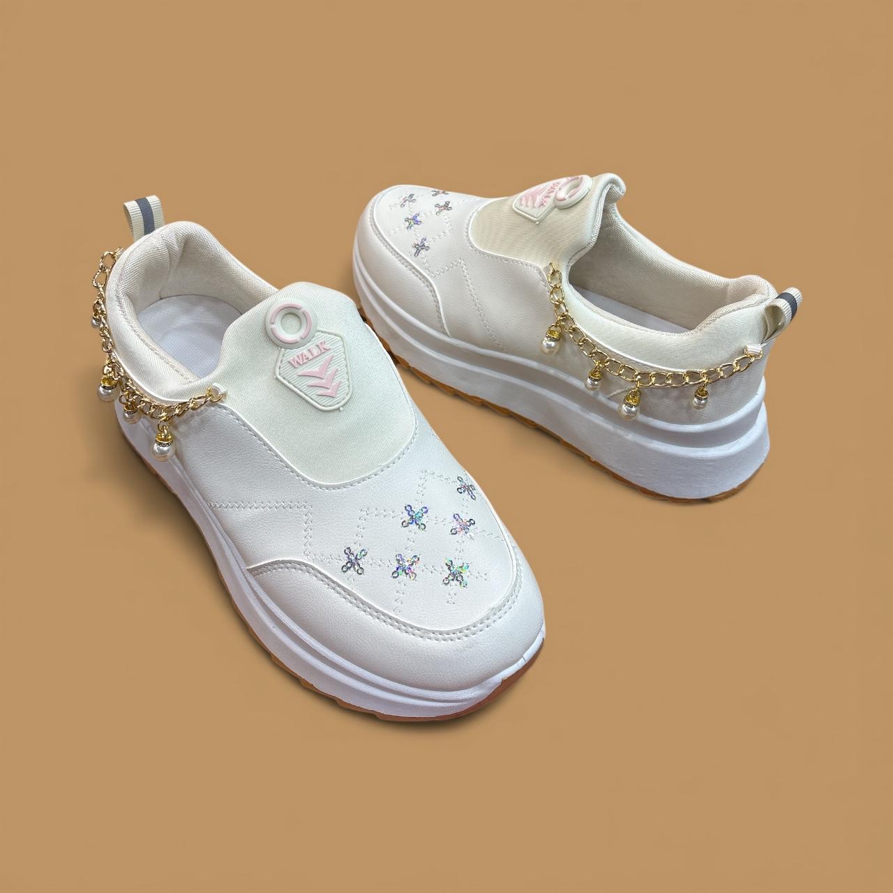 CharmChase Ladies sneaker 3