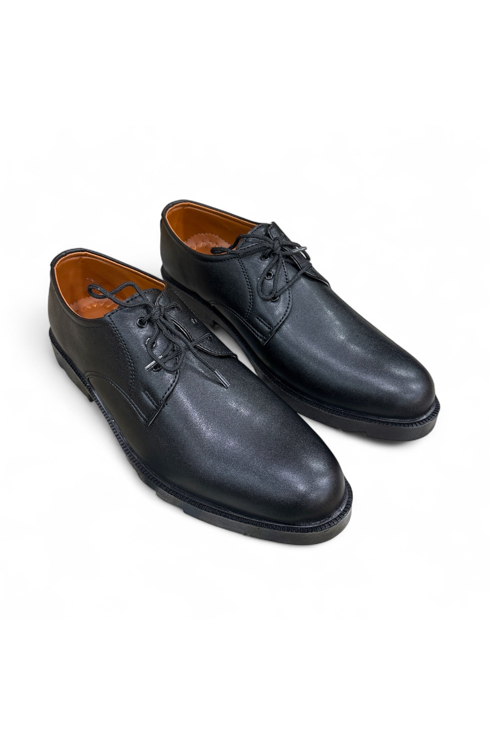 Men’s dress shoes in style 5860