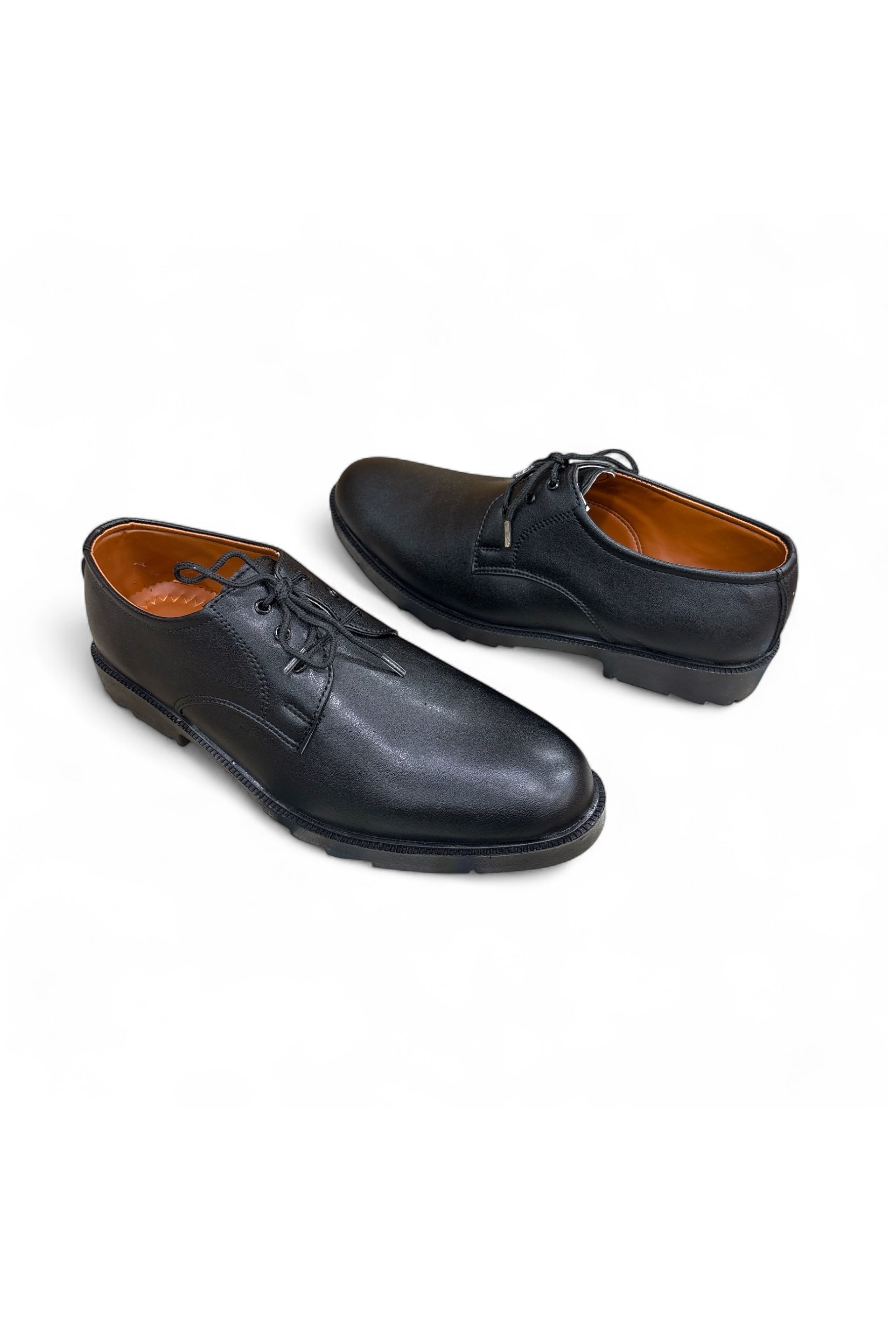 Men’s dress shoes in style 5860